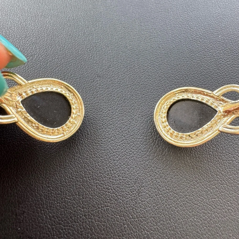 Kendra Scott Andy Gold & Black Cuff Bracelet